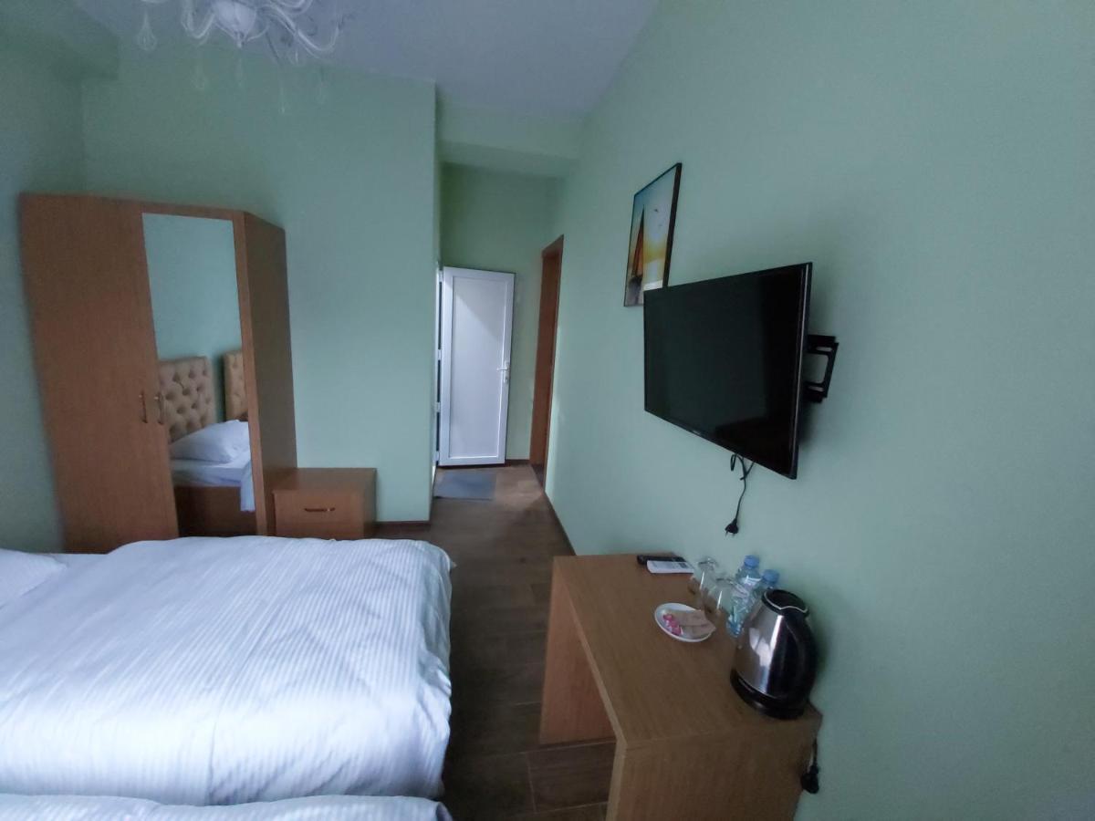 Hotel Maria Batumi Eksteriør billede