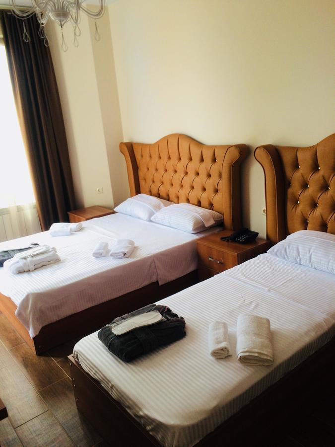 Hotel Maria Batumi Eksteriør billede