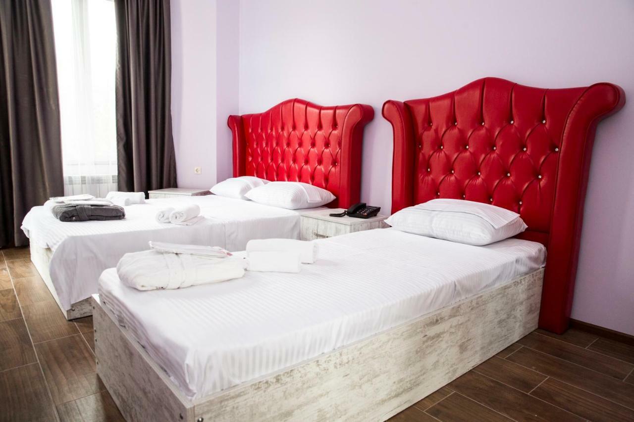 Hotel Maria Batumi Eksteriør billede
